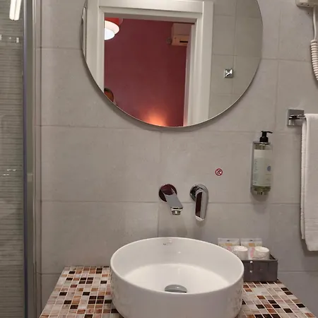Hotell Principe Amedeo 2*