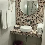 Principe Amedeo Hotel 2*